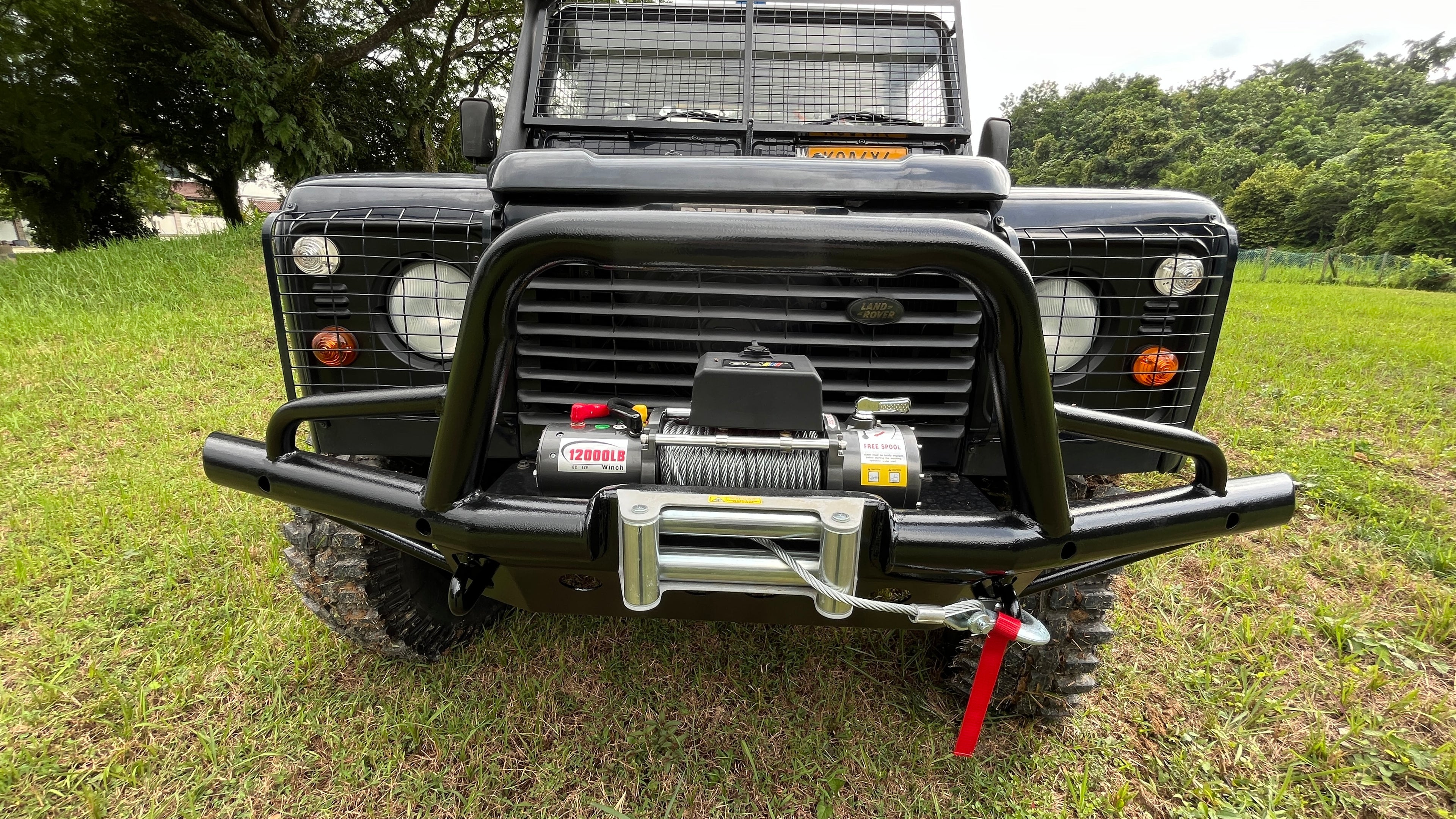 TUBULAR BUMPER DEFENER 110